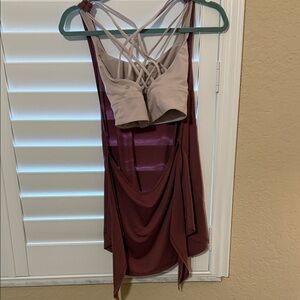 Lululemon Stylish Burgundy and Beige Strappy Yoga Top size 8